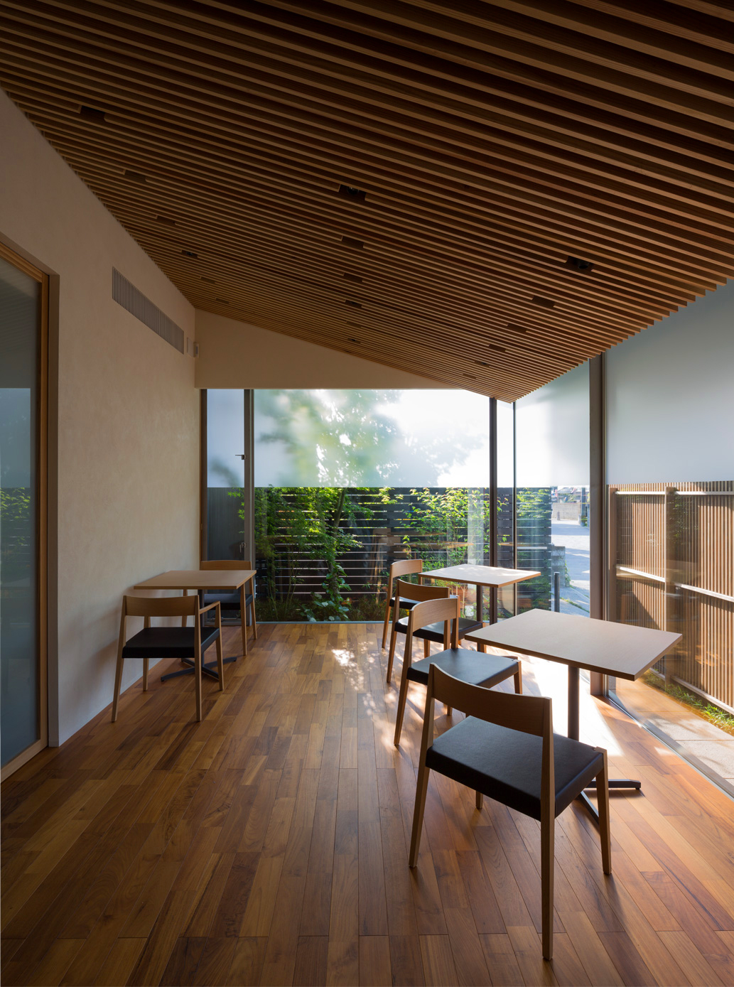 koto house ダイニング内観